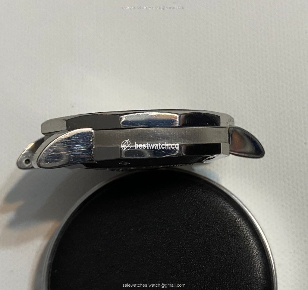 IMG_9086 Corum Admirals Cup Mens watch Unisex Automatic Steel 082.830.20 3