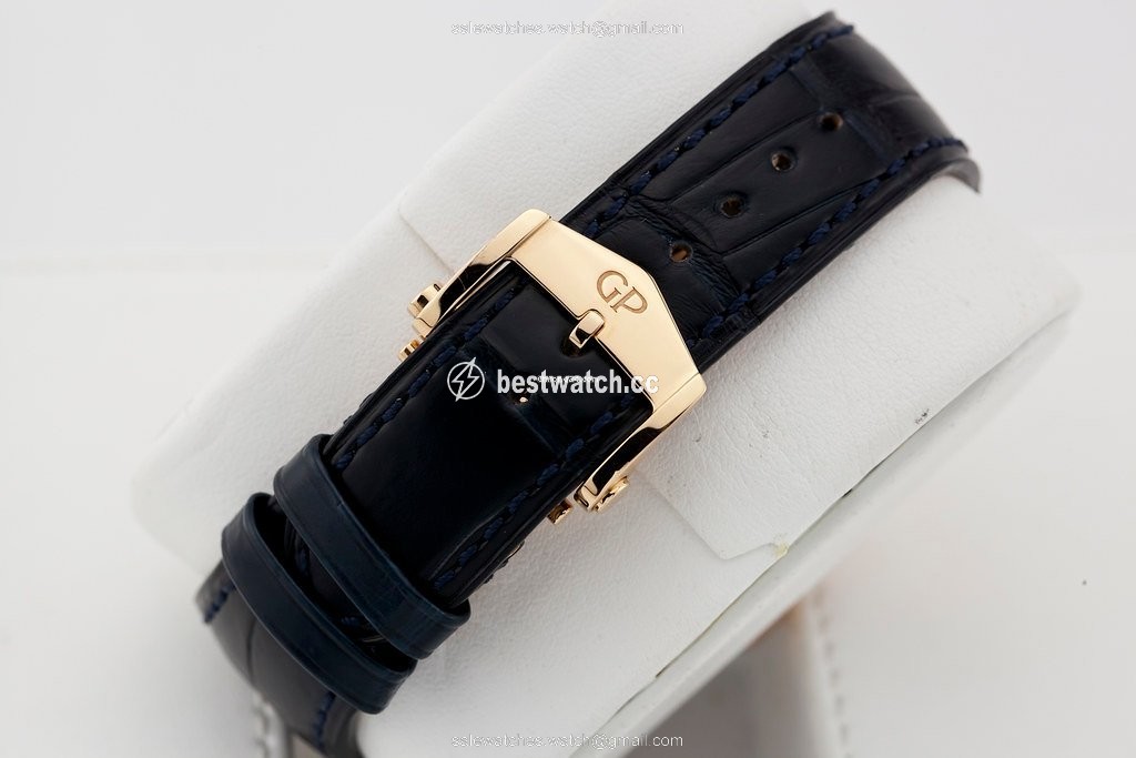 IMG_9086 Girard Perregaux Laureato Mens watch Unisex Automatic Rose gold 81020-52-432-BB4A 3