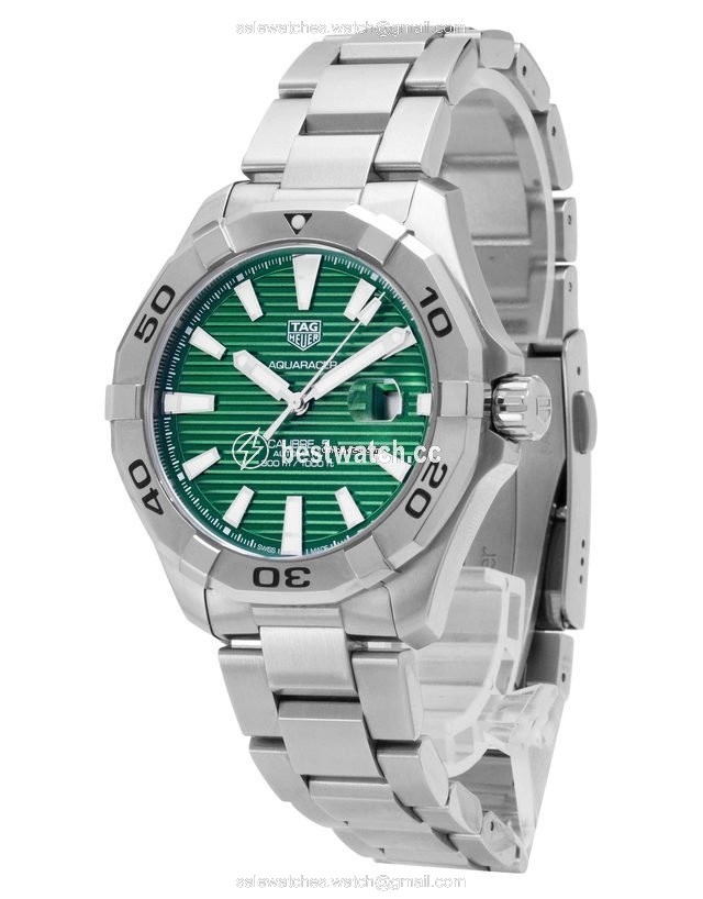 IMG_9086 TAG Heuer Aquaracer 300M Mens watch Unisex Automatic Steel WAY2015.BA0927 3