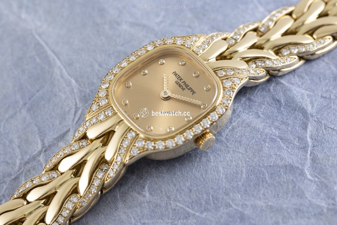 IMG_9086 Patek Philippe Womens watch Quartz Yellow gold 4715 3 3