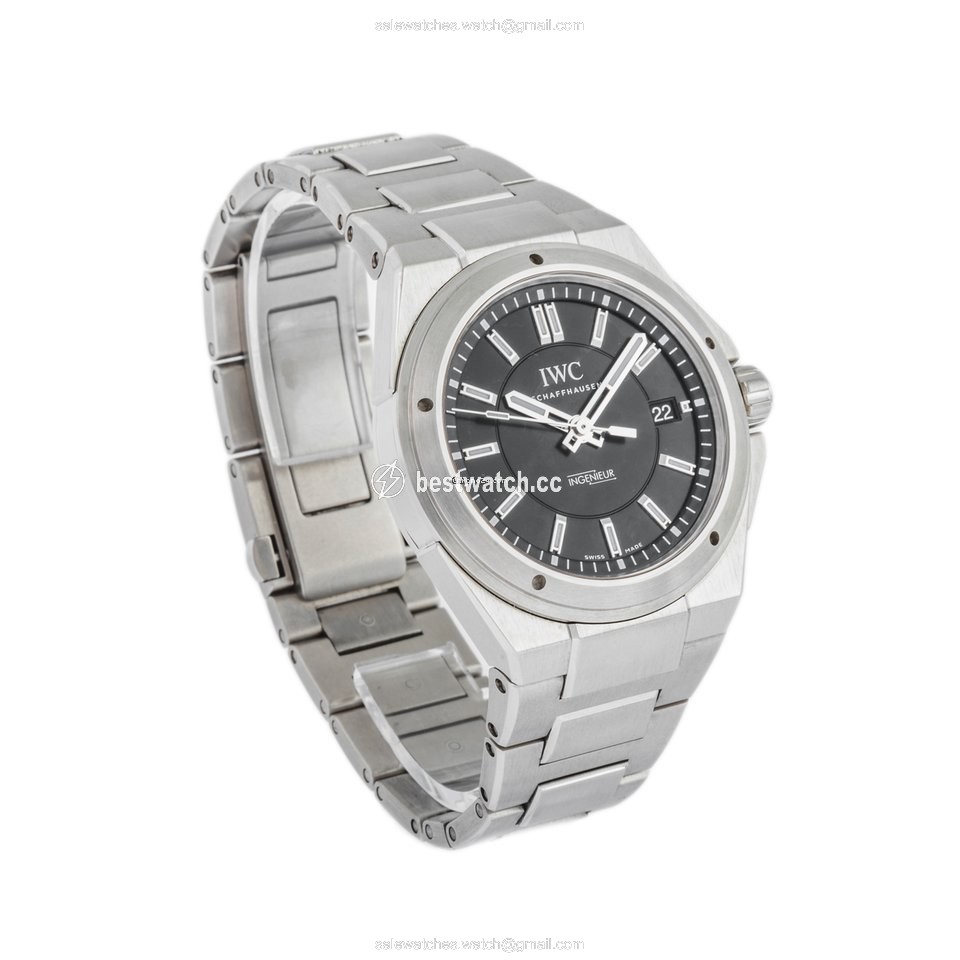 IMG_9086 IWC Ingenieur Automatic Mens watch Unisex Automatic Steel IW323902 3