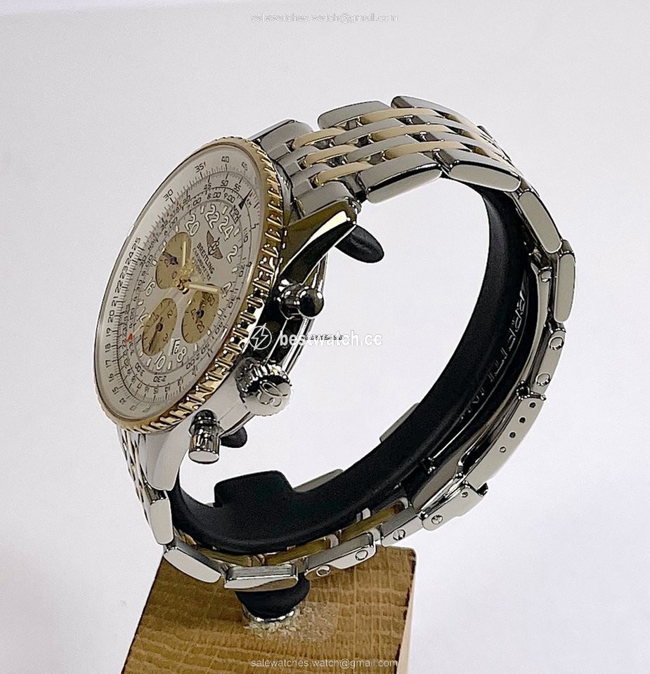 IMG_9086 Breitling Navitimer Cosmonaute Mens watch Unisex Automatic Steel D22322 3
