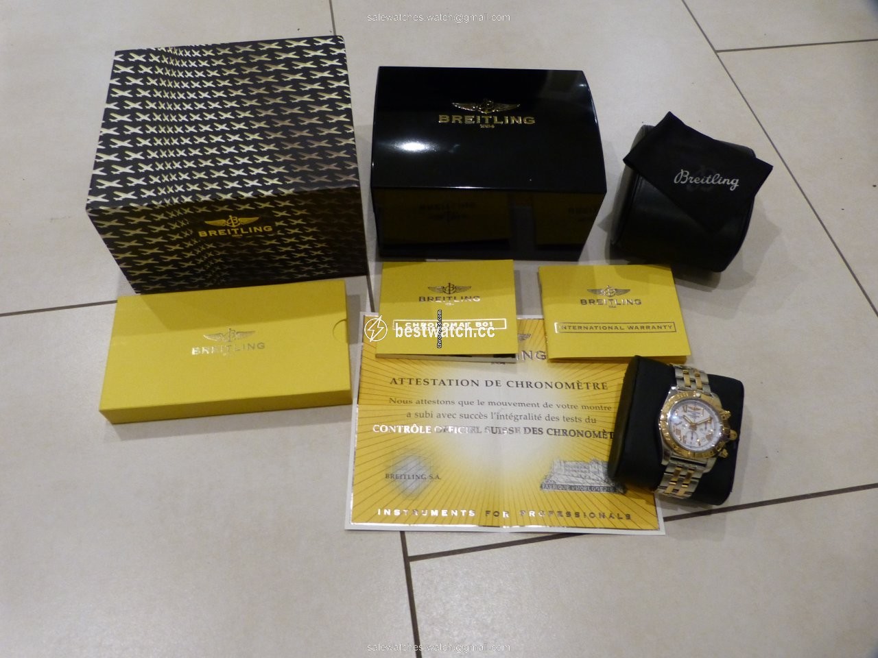 IMG_9086 Breitling Chronomat 44 Mens watch Unisex Automatic Gold Steel CB 0110 3