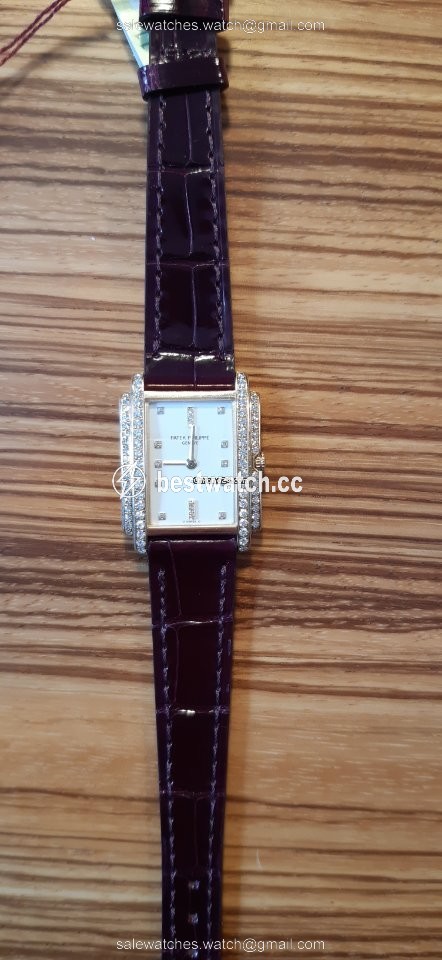 IMG_9086 Patek Philippe Gondolo Womens watch Quartz Yellow gold 4825J 3