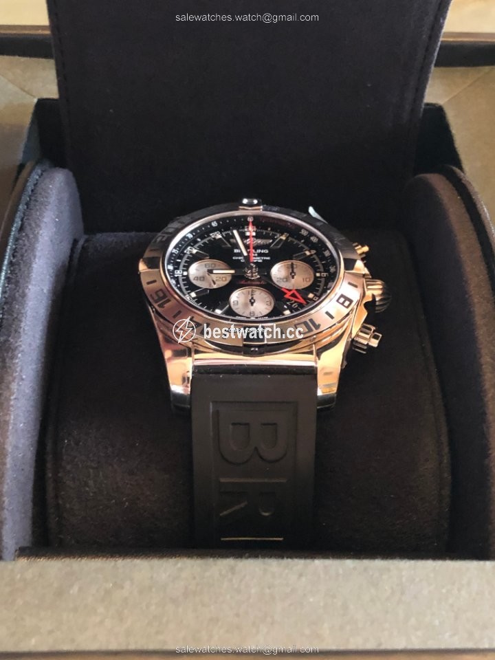 IMG_9086 Breitling Chronomat 44 GMT Mens watch Unisex Automatic AB0420B9.BB56 3
