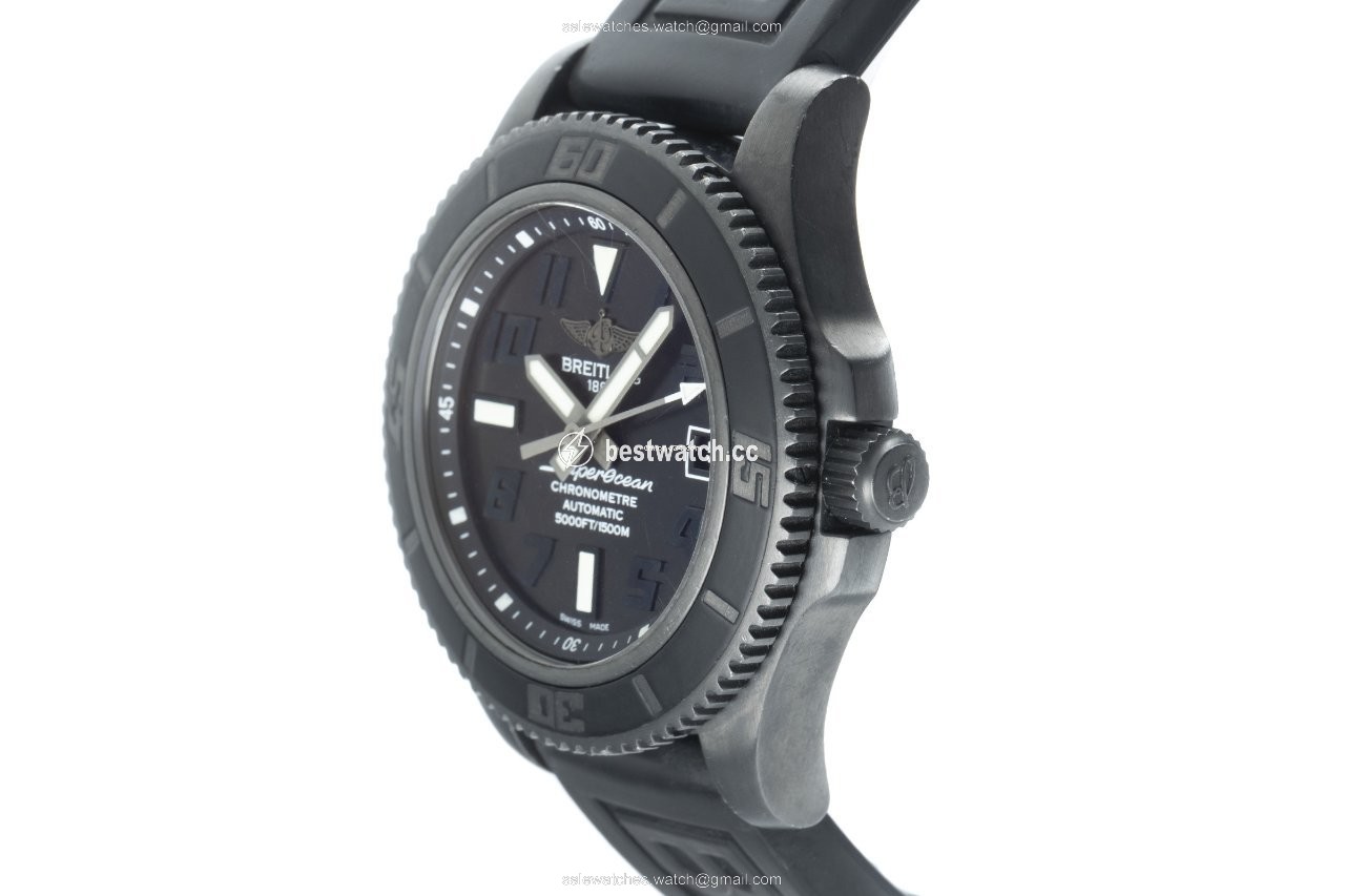 IMG_9086 Breitling Superocean 42 Mens watch Unisex Automatic Steel M17364 3