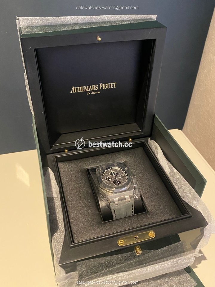 IMG_9086 Audemars Piguet Royal Oak Offshore Chronograph Mens watch Unisex Automatic Steel 26470ST.OO.A104CR.01 3
