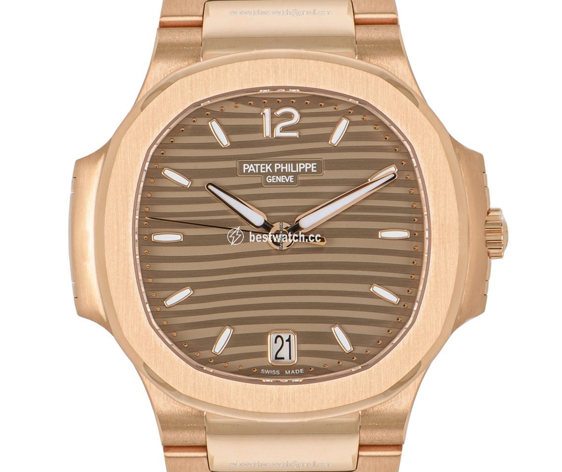 IMG_9086 Patek Philippe Nautilus Womens watch Automatic Rose gold 7118 1R-010 3