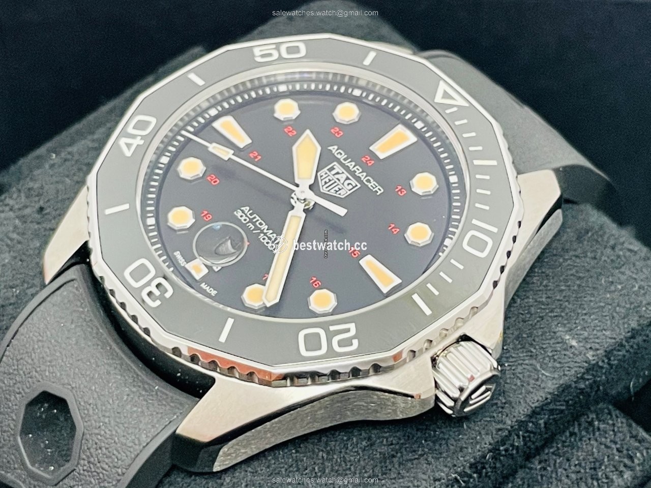 IMG_9086 TAG Heuer Aquaracer 300M Mens watch Unisex Automatic Steel WBP208C.FT6201 3