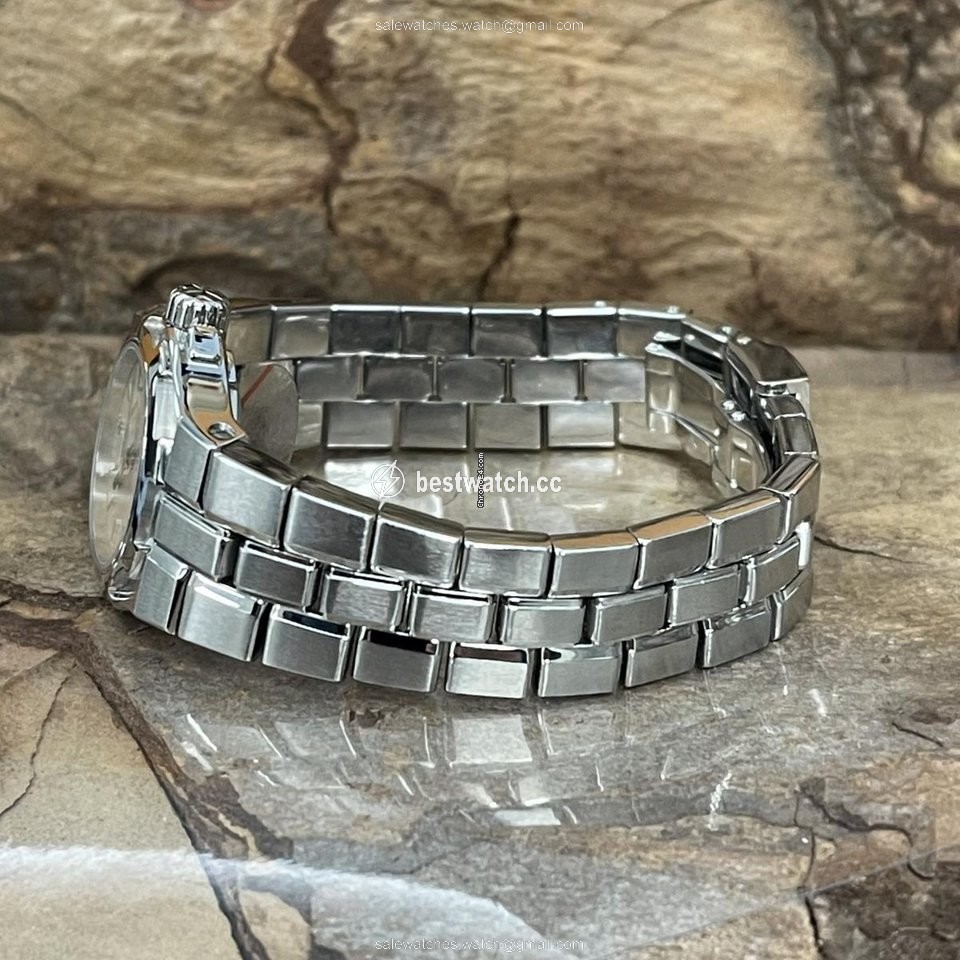 Vacheron Constantin Overseas Quartz Steel 16050 3