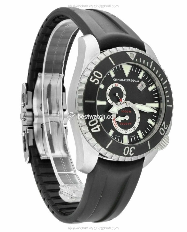 IMG_9086 Girard Perregaux Sea Hawk Automatic Steel 49950-19-632-FK6A 3