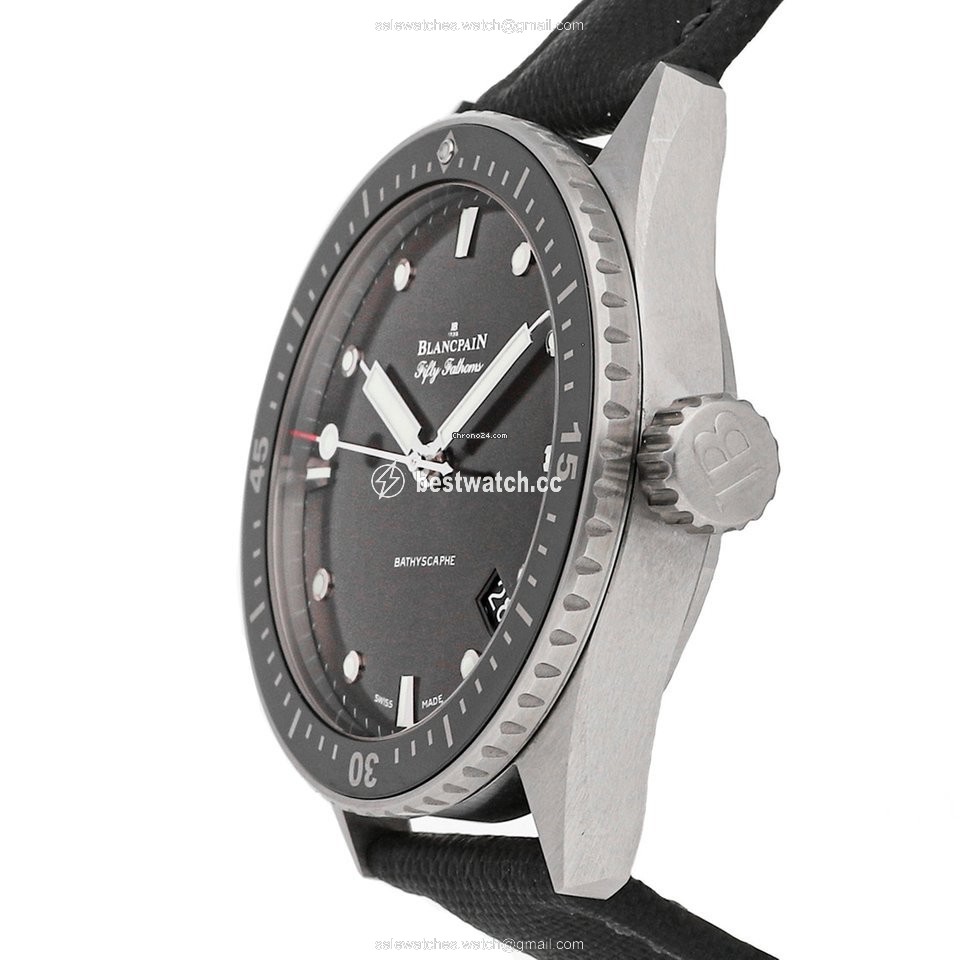 IMG_9086 Blancpain Fifty Fathoms Bathyscaphe Mens watch Unisex Automatic Steel 5000-1110-B52A 3