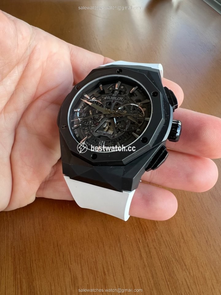 Hublot Classic Fusion Mens watch Unisex Automatic Ceramic 525.CI.0119.RX.ORL18 3