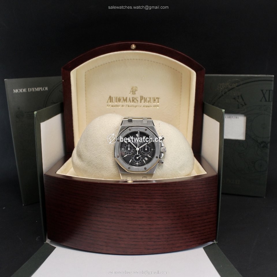 IMG_9086 Audemars Piguet Royal Oak Chronograph Mens watch Unisex Automatic Steel 25860ST O 1110ST 01 3