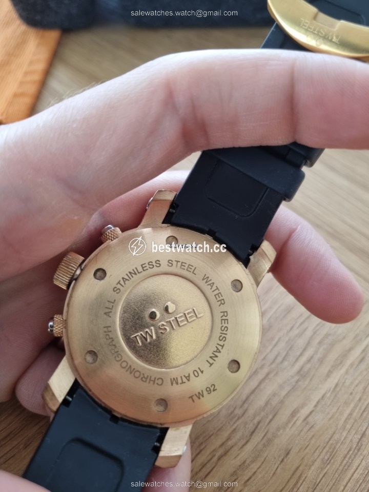 IMG_9086 TW Steel Mens watch Unisex Quartz Rose gold TW92 3