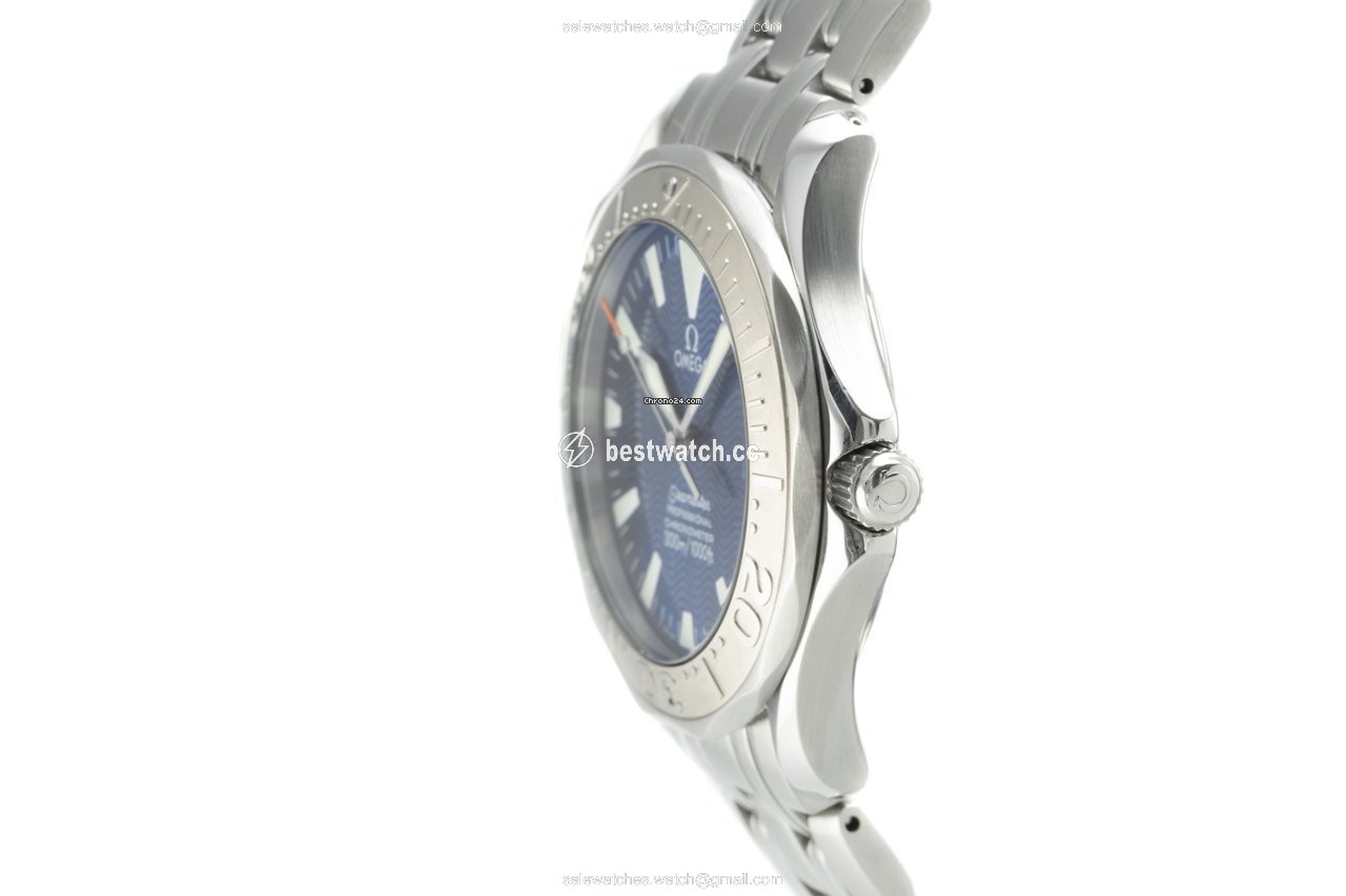 IMG_9086 Omega Seamaster Diver 300 M Mens watch Unisex Automatic Gold Steel 2255.80.00 3