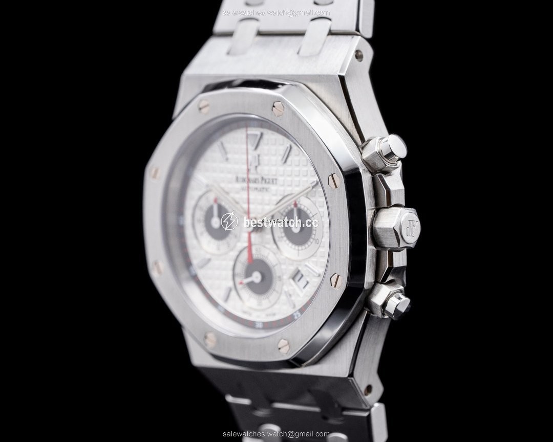 IMG_9086 Audemars Piguet Royal Oak Chronograph Mens watch Unisex Automatic Steel 26300ST.OO.1110ST.06 3