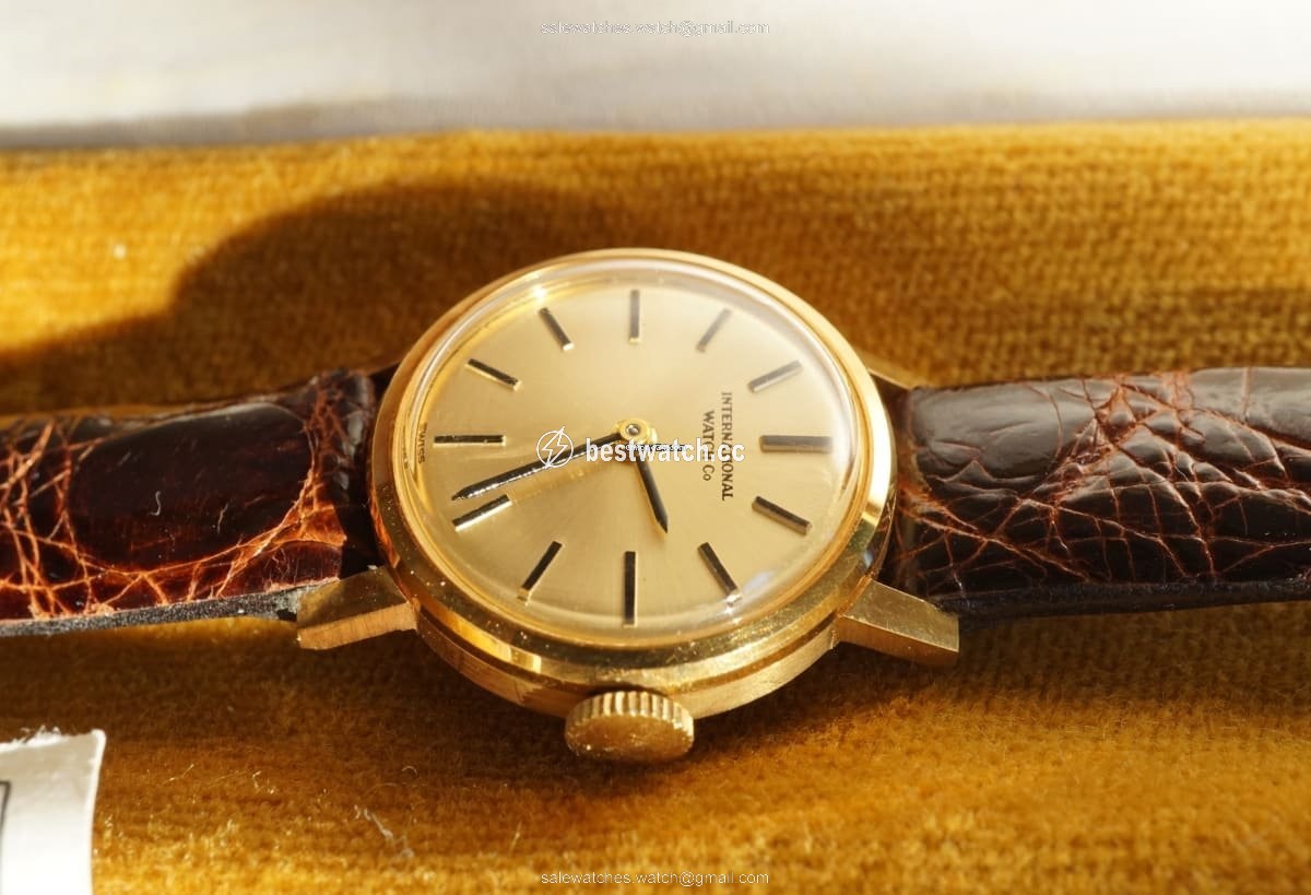 IWC Womens watch Manual winding Yellow gold 2802 3
