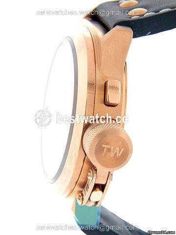 IMG_9086 TW Steel Mens watch Unisex Quartz Rose gold CE1019 3