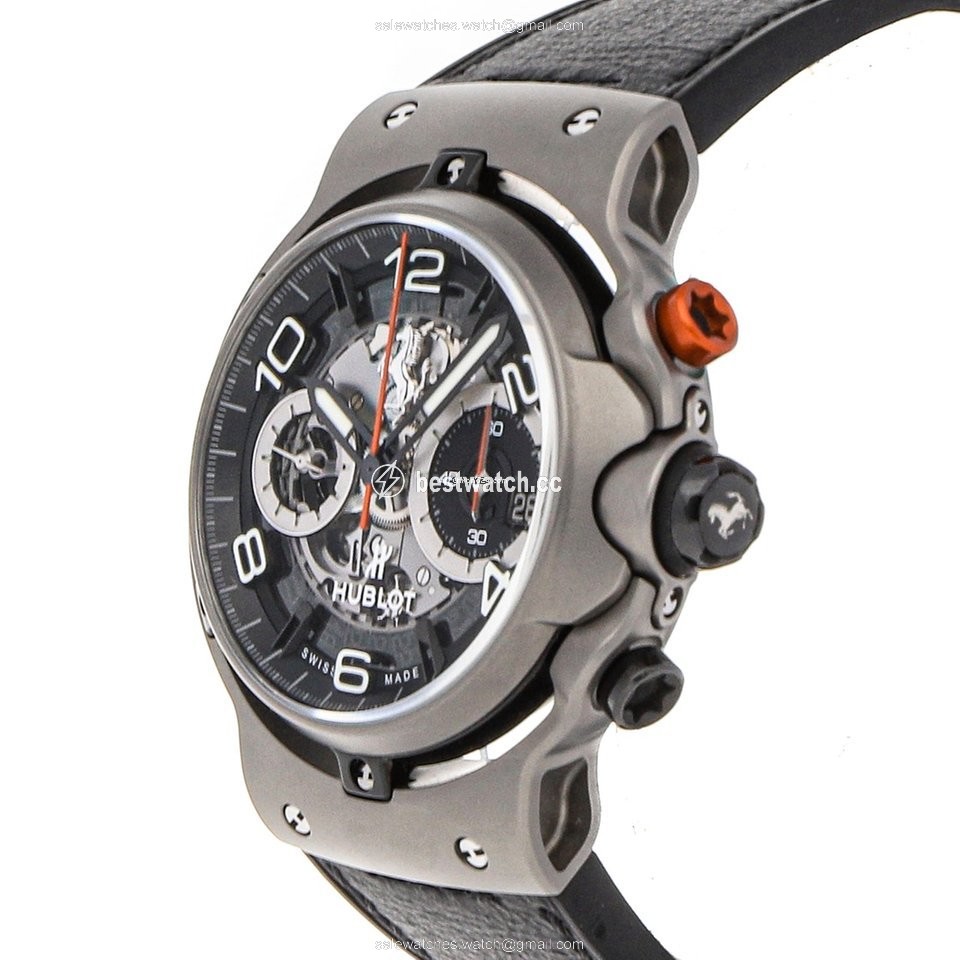 IMG_9086 Hublot Classic Fusion 45, 42, 38, 33 mm Mens watch Unisex Automatic Titanium 526.NX.0124.VR 3