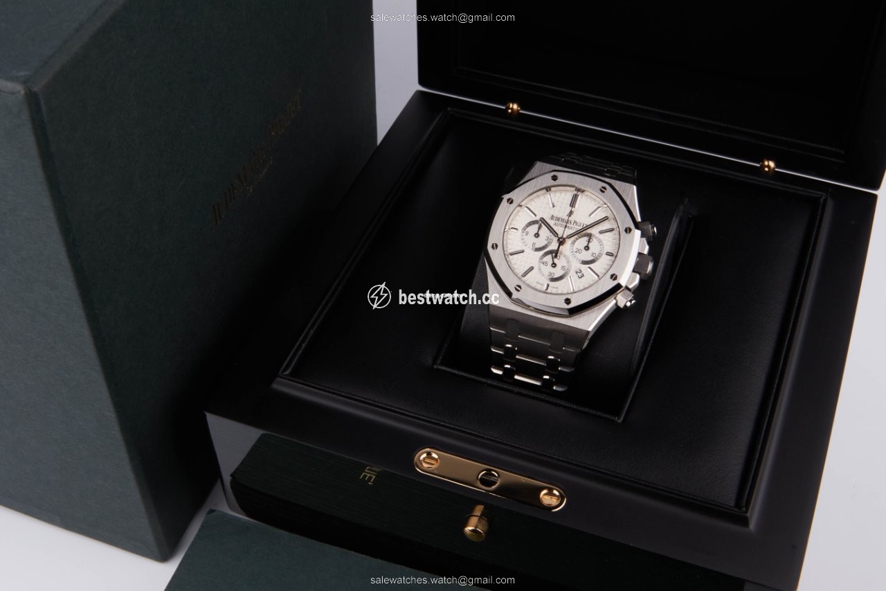 IMG_9086 Audemars Piguet Royal Oak Chronograph Mens watch Unisex Automatic Steel 26320ST.OO.1220ST.02 3
