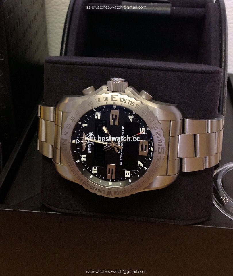 IMG_9086 Breitling Cockpit B50 Mens watch Unisex Quartz Titanium EB5010 3