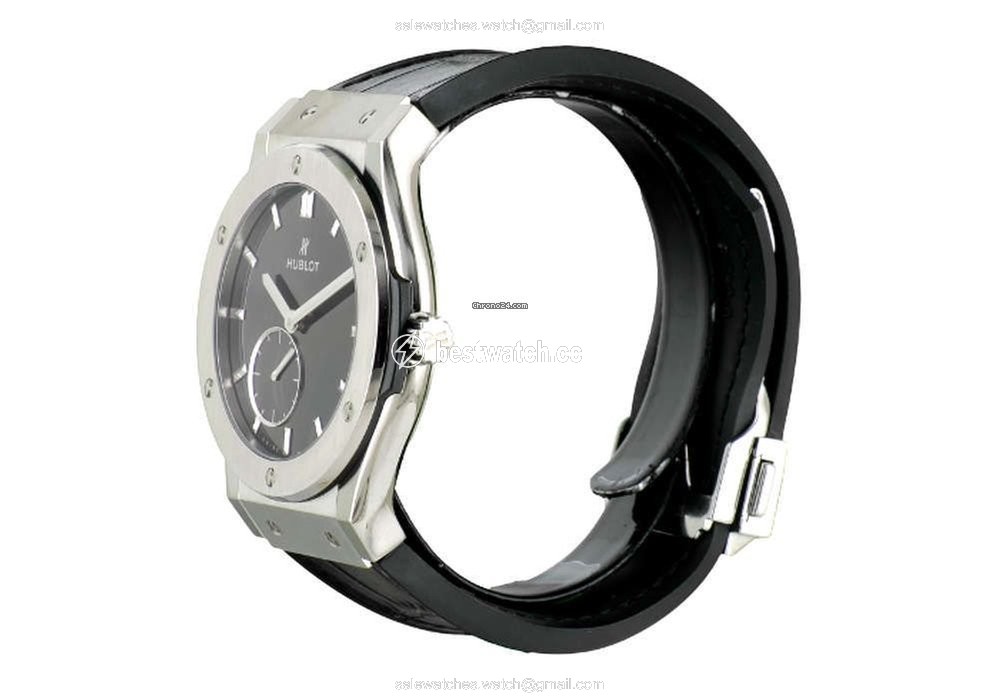 IMG_9086 Hublot Classic Fusion Ultra-Thin Mens watch Unisex Automatic Titanium 545.NX.1270.LR 3