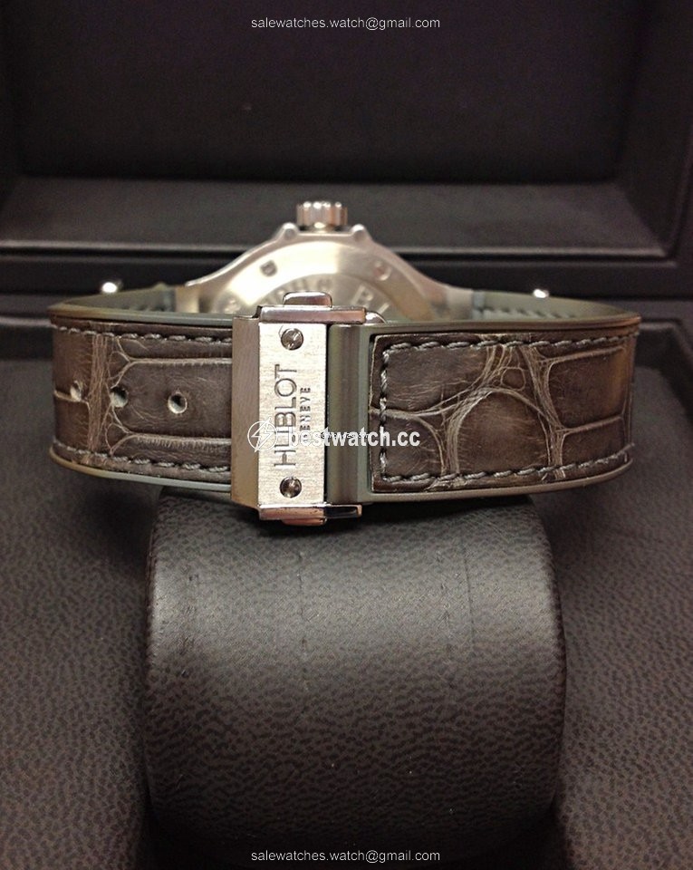 IMG_9086 Hublot Big Bang 38 mm Womens watch Quartz Steel 361.ST.5010.LR.1104 3