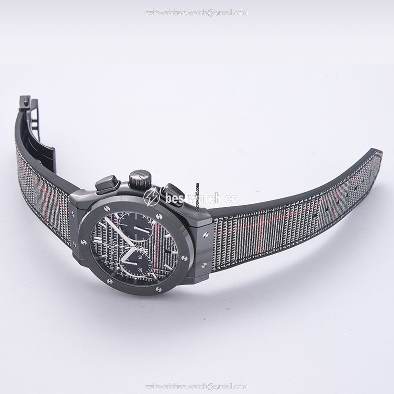 IMG_9086 Hublot Classic Fusion Chronograph Mens watch Unisex Automatic Ceramic 521.CM.2706.NR.ITI17 3
