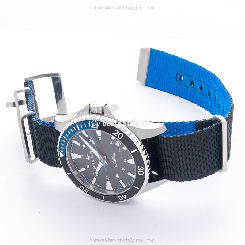 IMG_9086 Hamilton Khaki Navy Mens watch Unisex Automatic Steel H82315931 3