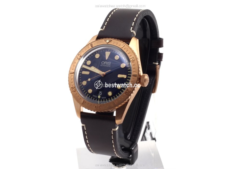 IMG_9086 Oris Carl Brashear Mens watch Unisex Automatic Bronze 01 733 7720 3185 3