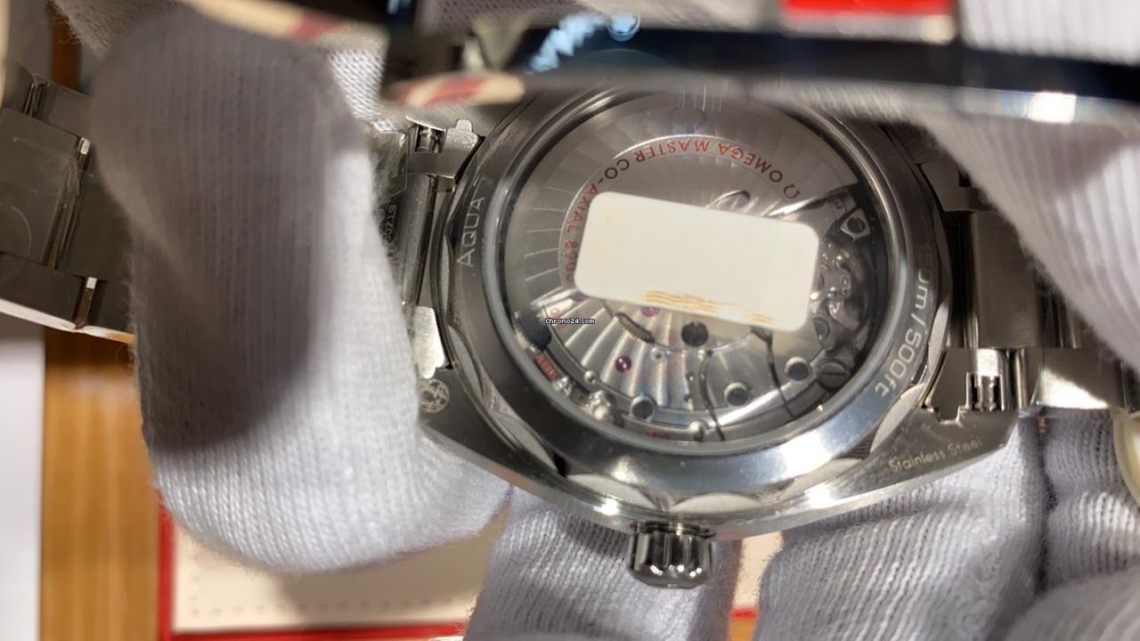 Omega Seamaster Aqua Terra Mens watch Unisex Automatic Steel 220.10.41.21.03.001 Replica 4