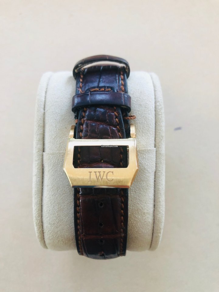 IMG_9081 IWC Portuguese Perpetual Calendar Mens watch Unisex Automatic Rose gold IW5021 Replica 4