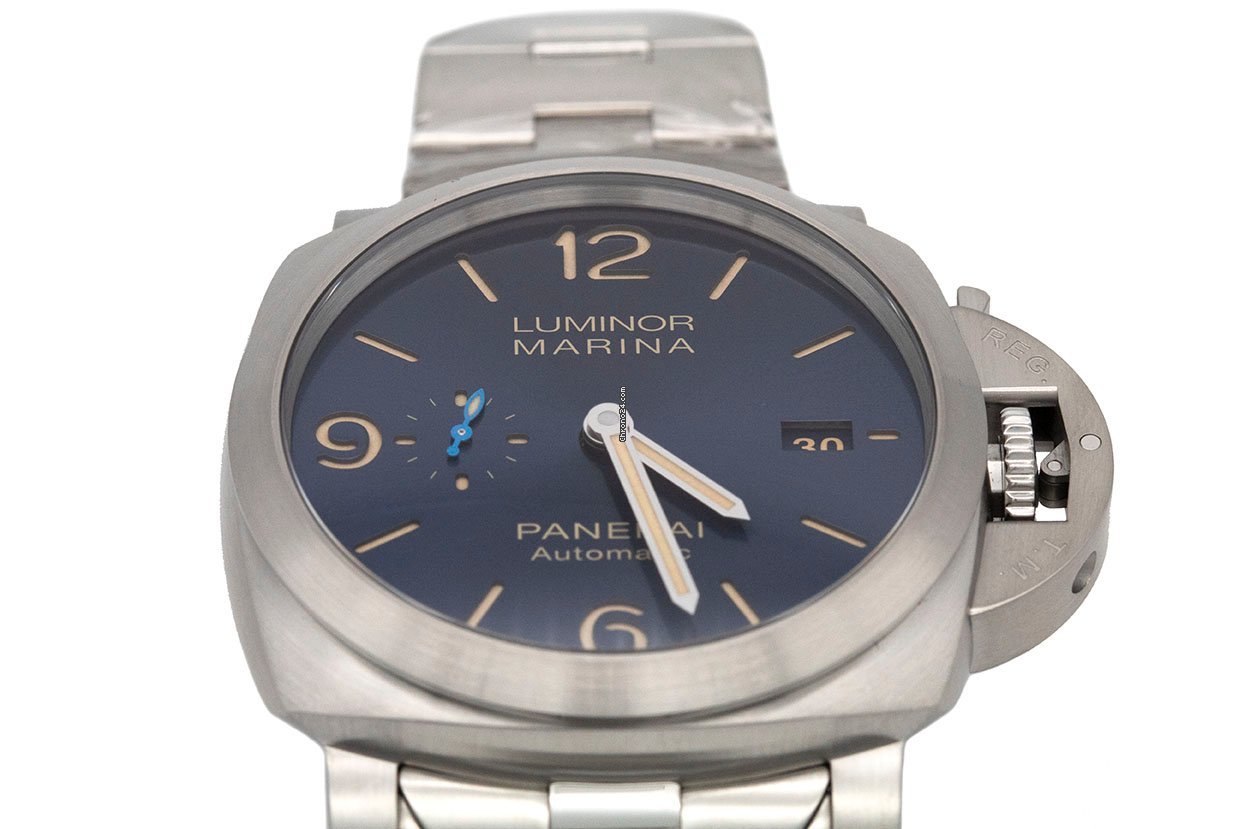IMG_9081 Panerai Luminor 1950 Mens watch Unisex Automatic Titanium PAM00745 Replica 4