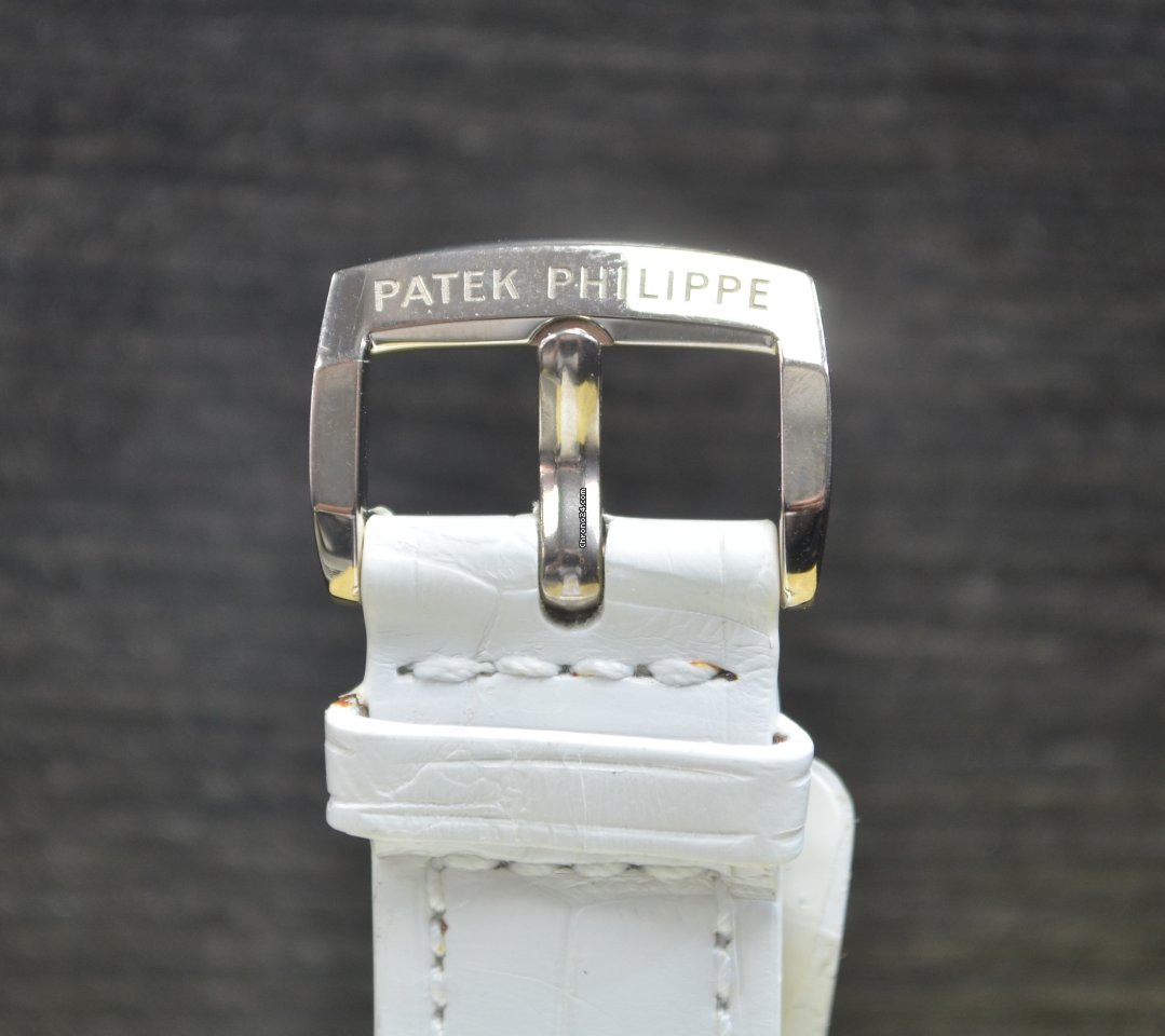 IMG_9081 Patek Philippe Gondolo Womens watch Quartz White gold 4980g Replica 4