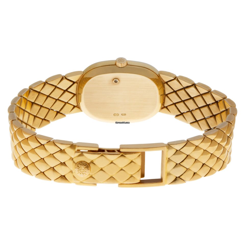 IMG_9081 Patek Philippe Golden Ellipse Quartz 4764 011 Replica 4