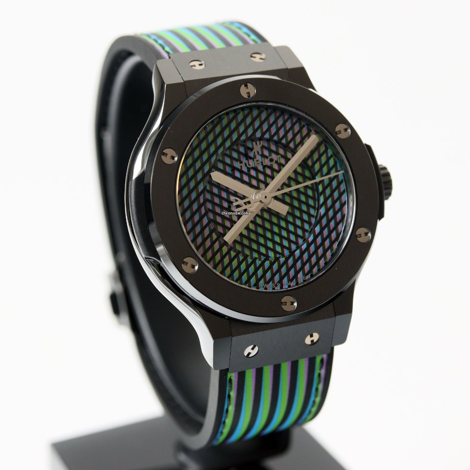 IMG_9081 Hublot Classic Fusion 45, 42, 38, 33 mm Mens watch Unisex Automatic Ceramic 565.CX.8900.VR.CZD19 Replica 4