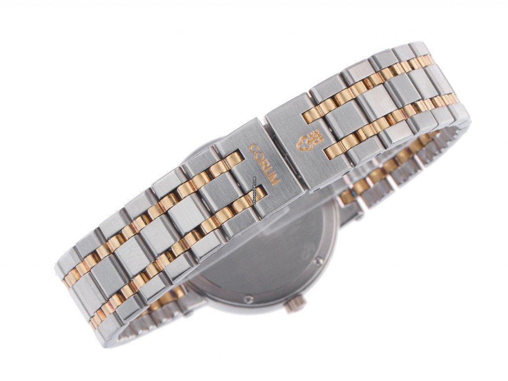 IMG_9081 Corum Romvlvs Womens watch Quartz Gold Steel 24.103.21 Replica 4