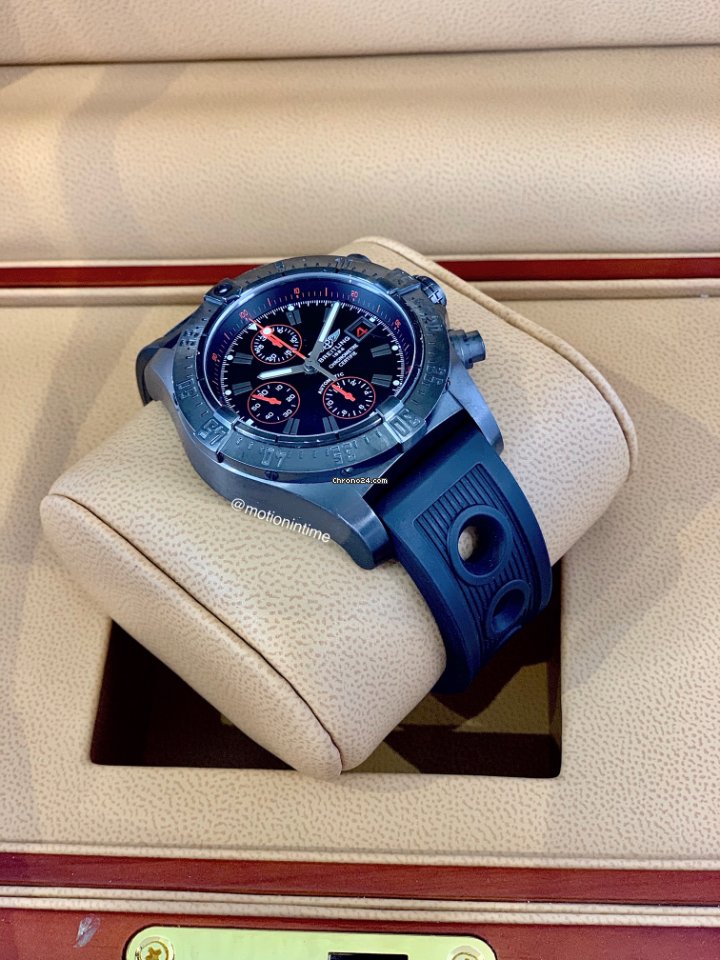 IMG_9081 Breitling Avenger Skyland Mens watch Unisex Automatic Steel M133802C.BC73 Replica 4