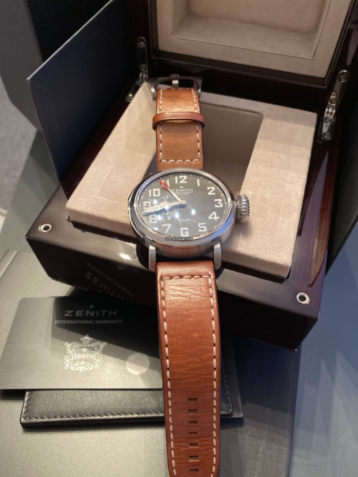 IMG_9081 Zenith Pilot Type 20 GMT Mens watch Unisex Automatic Steel 03.2430.693 21.C723 Replica 4