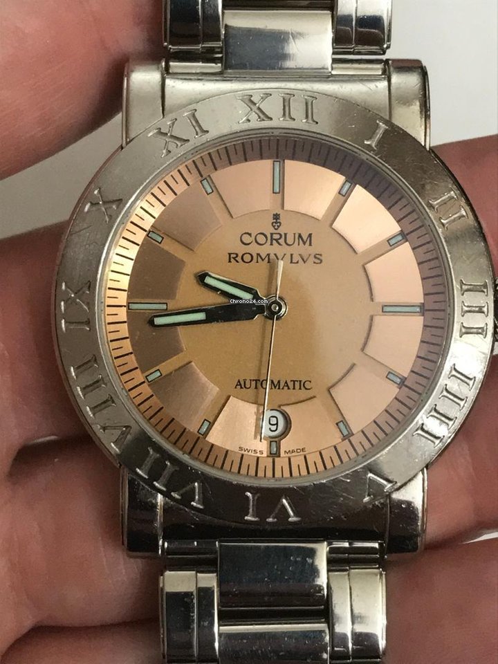 IMG_9081 Corum Romvlvs Mens watch Unisex Manual winding Steel 82.701.20 Replica 4