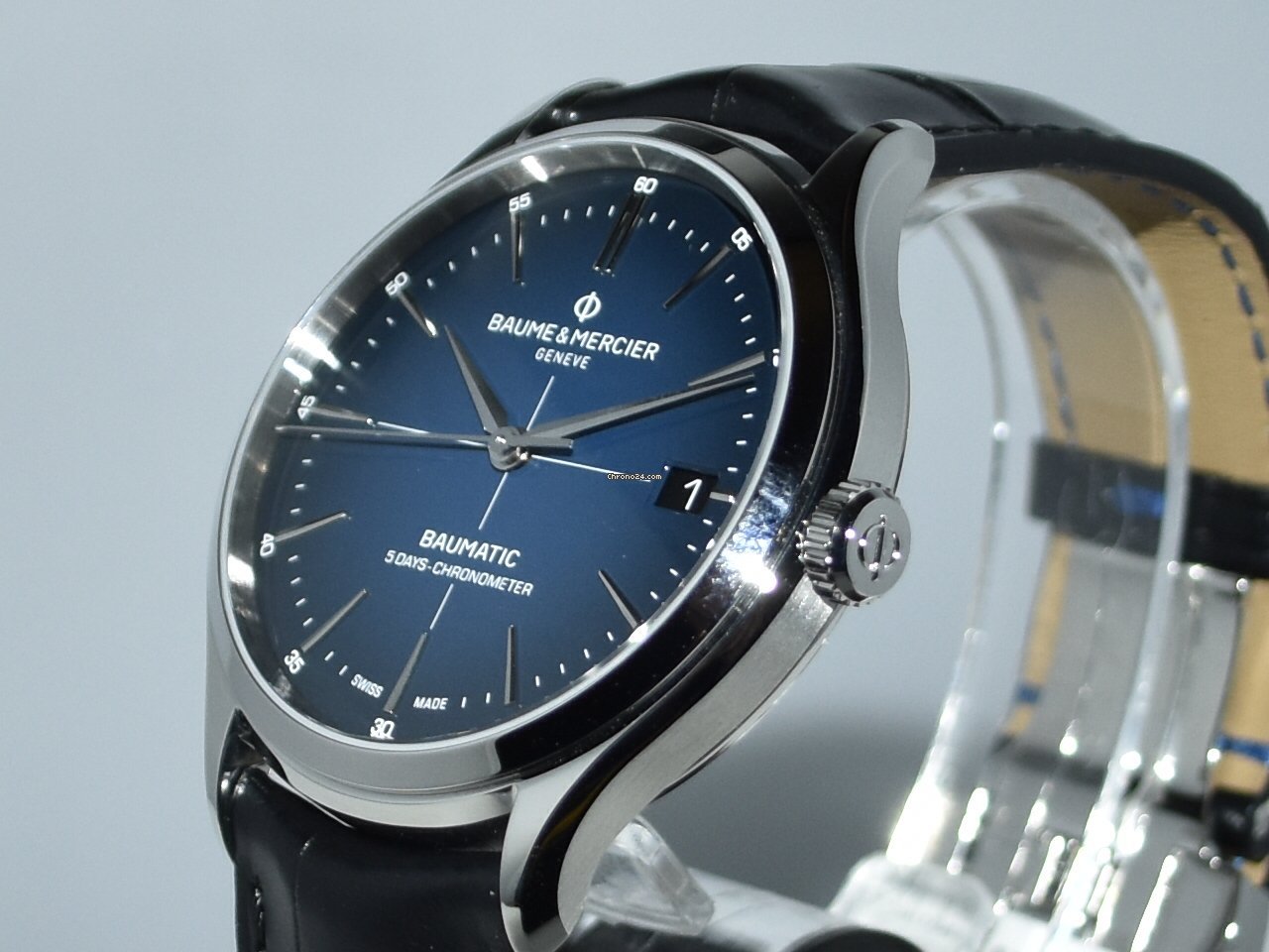 Baume & Mercier Clifton Mens watch Unisex Automatic Steel MOA10467 Replica 4