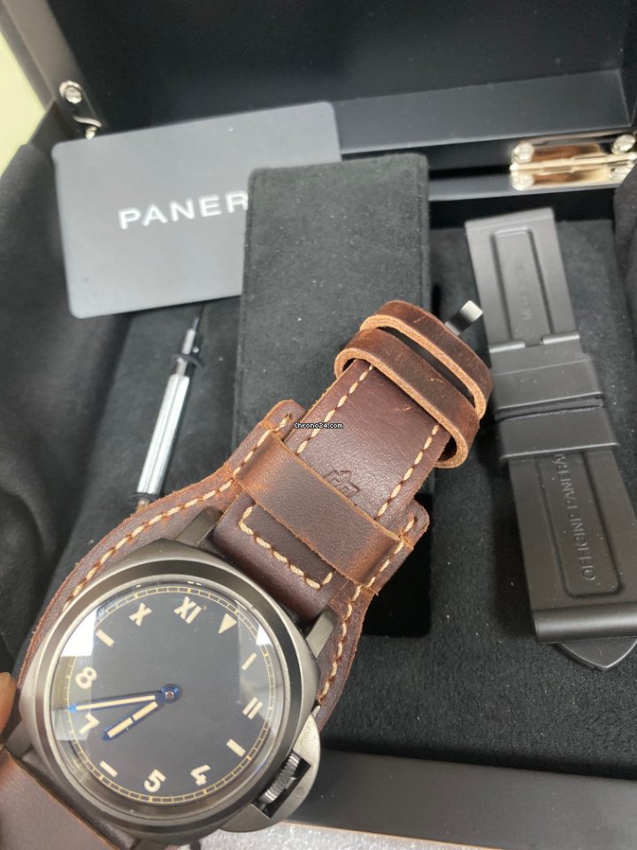 IMG_9081 Panerai Luminor Mens watch Unisex Manual winding Titanium PAM 00779 Replica 4