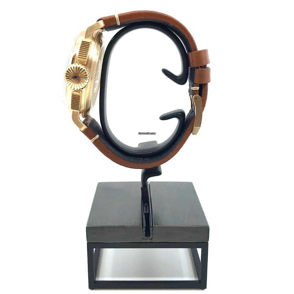Zenith Pilot Mens watch Unisex Automatic Yellow gold 30.2430.4069 78.C811 Replica 4