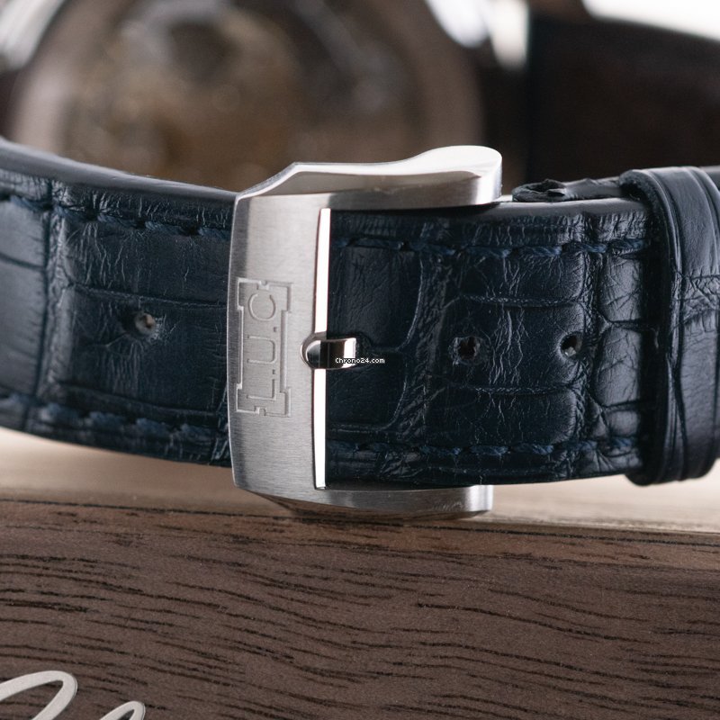 IMG_9081 Chopard L.U.C Manual winding Platinum 161973-9001 Replica 4