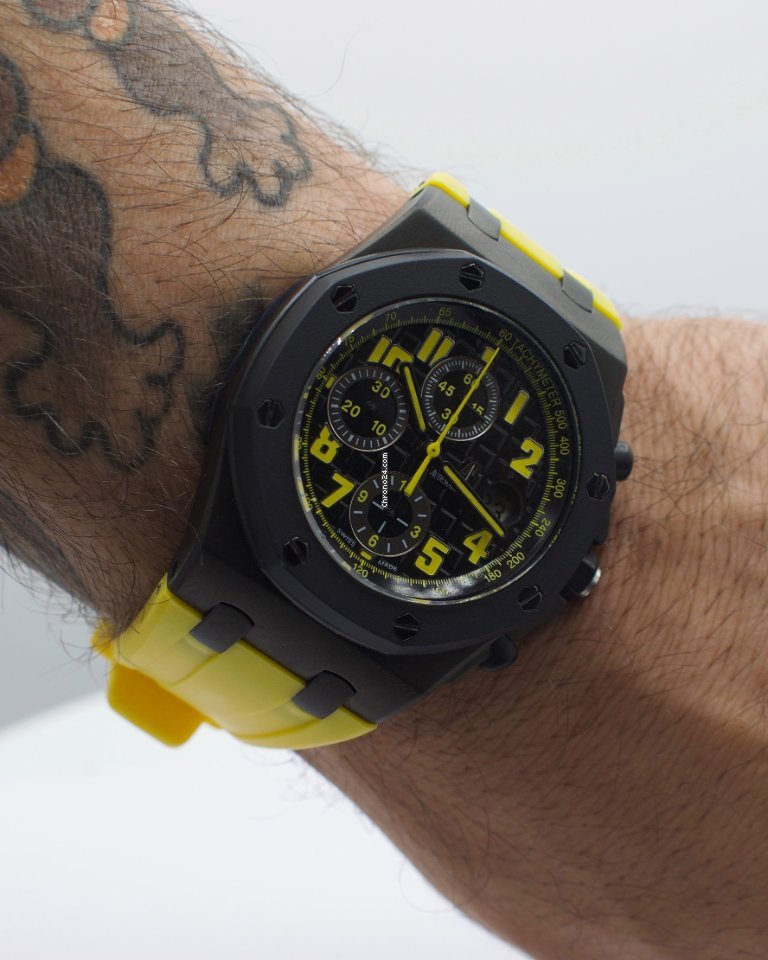 IMG_9081 Audemars Piguet Royal Oak Offshore Chronograph Automatic Steel 26020 25940 Replica 4