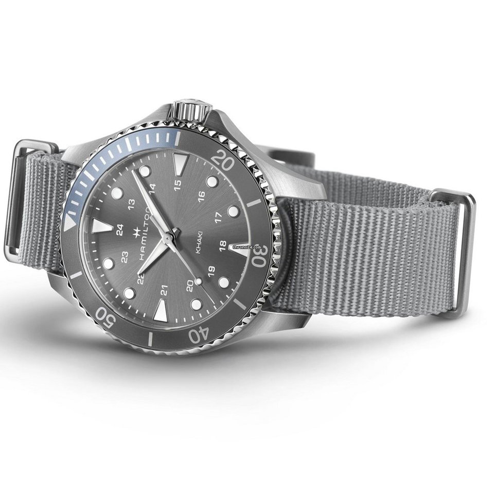 IMG_9081 Hamilton Khaki Navy Scuba Mens watch Unisex Quartz Steel H82211981 Replica 4