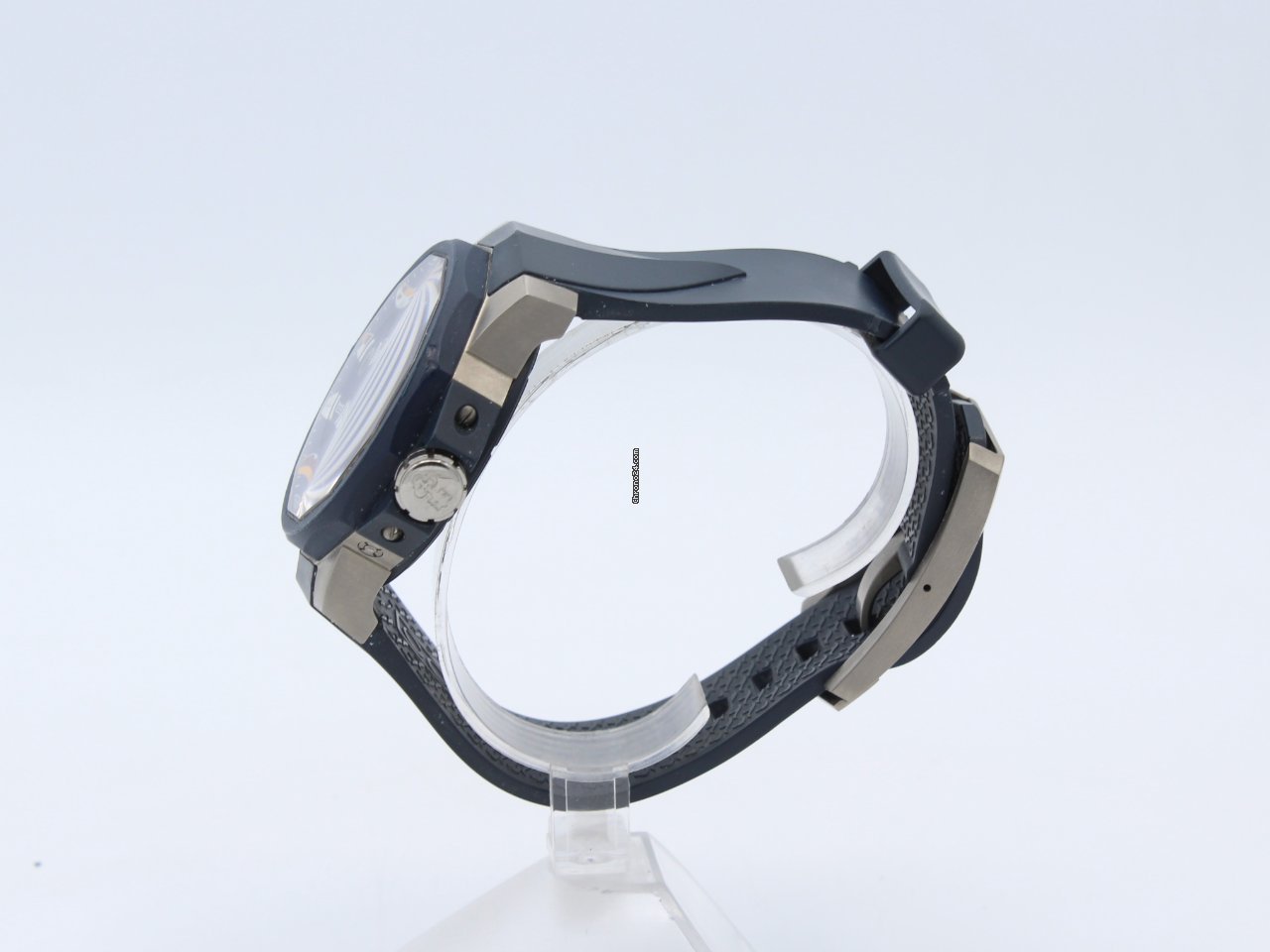 IMG_9081 Corum Admirals Cup Seafender Tides 48 Mens watch Unisex Automatic Titanium 01.0005 Replica 4