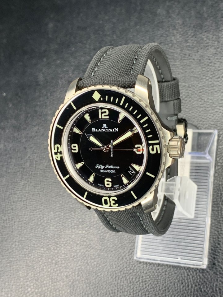 Blancpain Fifty Fathoms Mens watch Unisex Automatic Titanium 5015-12B30-B52A Replica 4