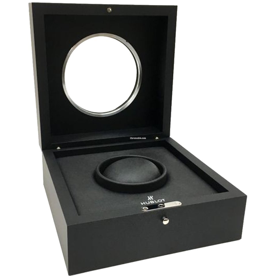 IMG_9081 Hublot Classic Fusion Chronograph Mens watch Unisex Automatic Ceramic 521.CM.1171.RX Replica 4